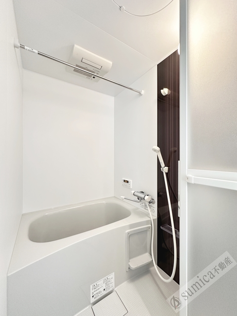 バス・シャワールーム　浴室乾燥＆追い炊き付き♪