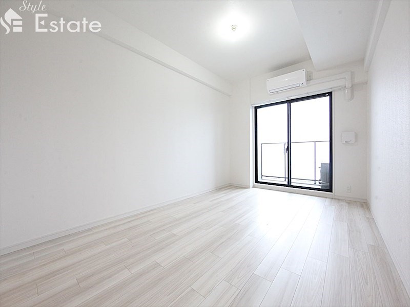 居室・リビング　内装