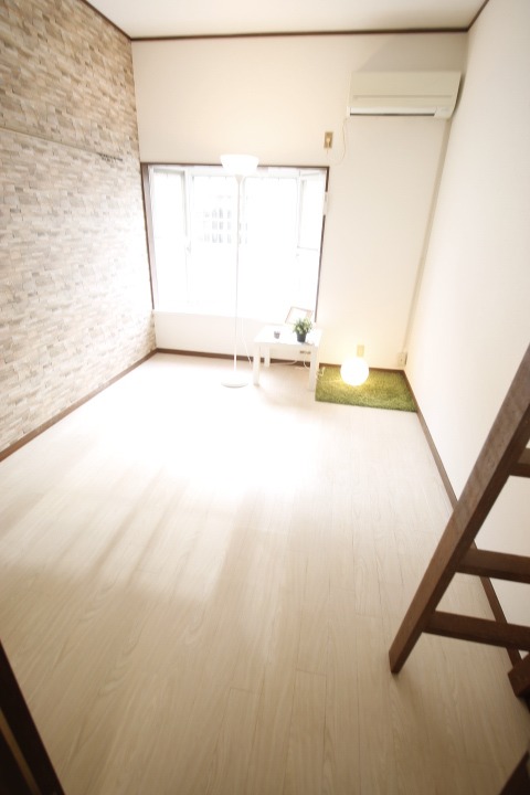 居室・リビング　※他部屋写真使用