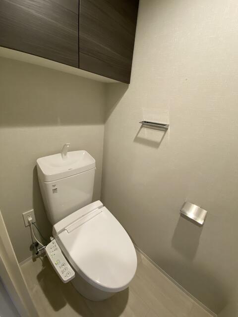 トイレ　落ち着いたトイレです