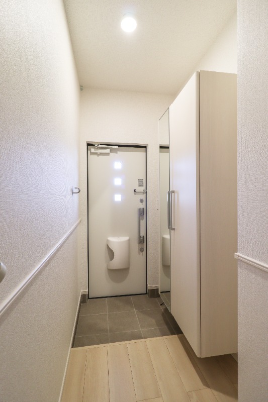 玄関　図面と現状に相違がある場合には現状を優先