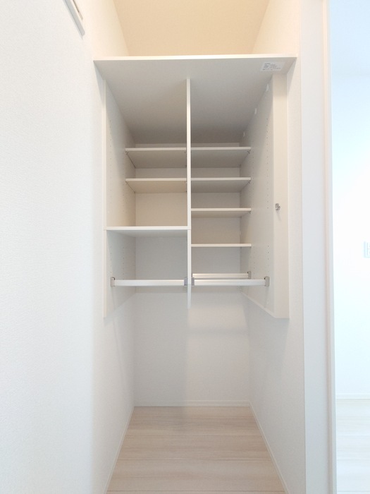 収納　ウォークインクローゼット