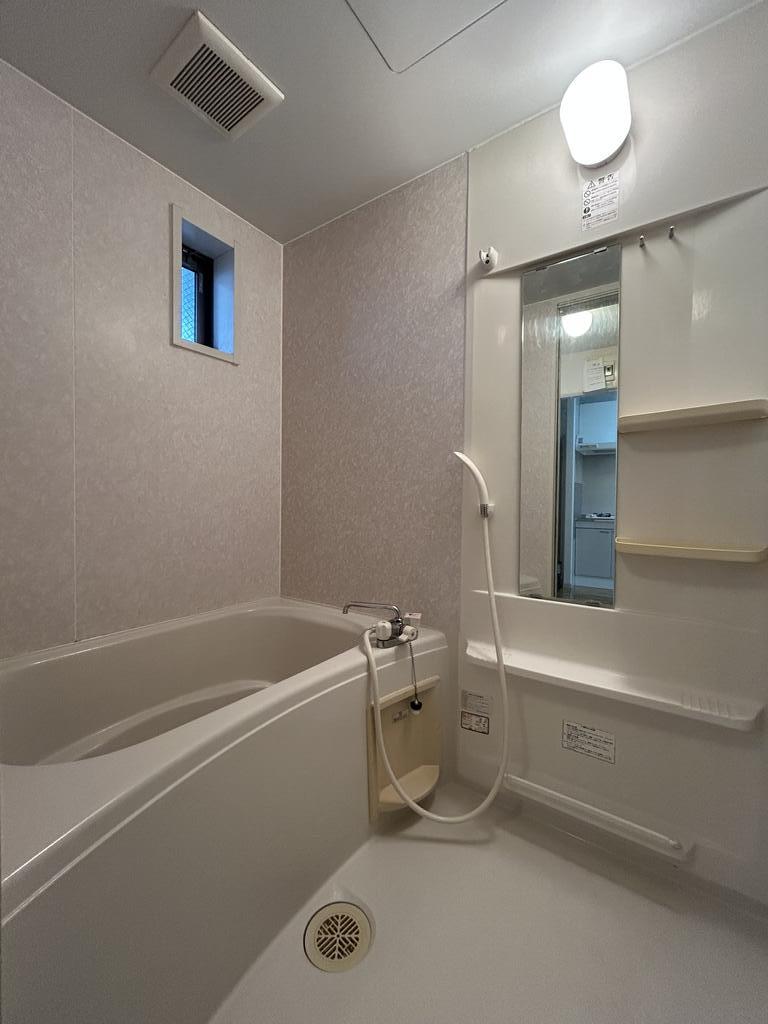 バス・シャワールーム　◆こちらの物件のお問合わせは、蕪木不動産へお問合せ下さい◆