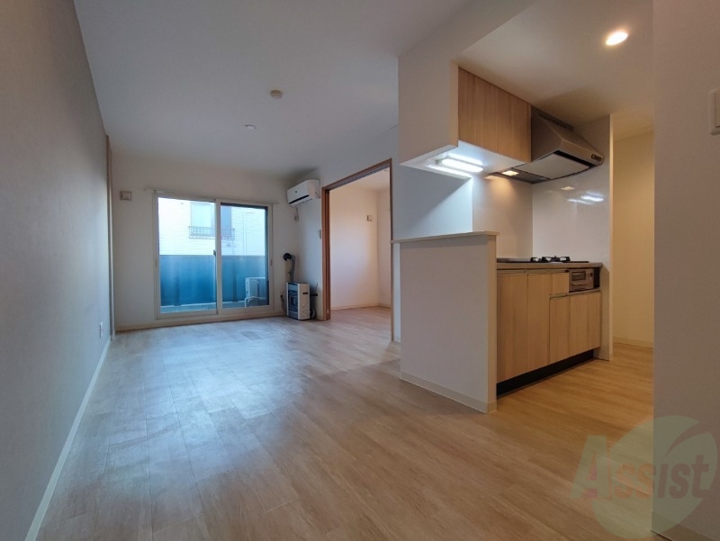 居室・リビング　広くてキレイなお部屋が広がっていて、充実した生活が送れそう。