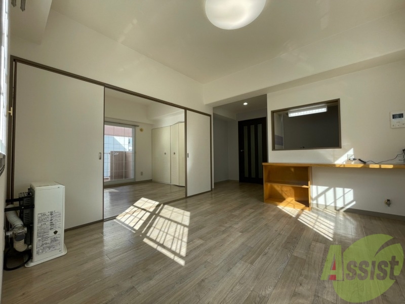 居室・リビング　広くてキレイなＬＤＫが広がっていて、充実した生活が送れそう。