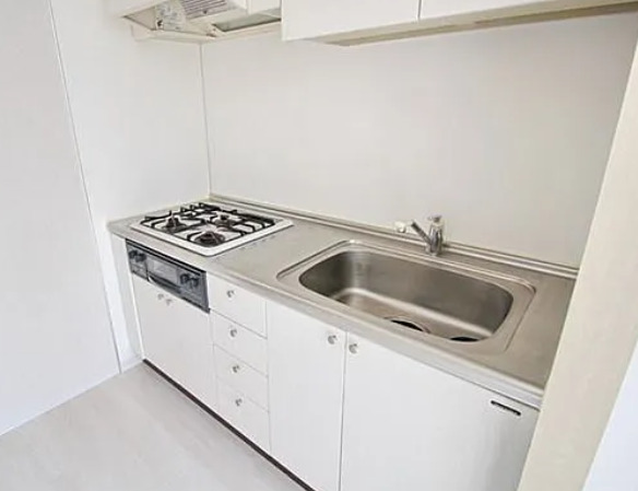 キッチン　別部屋の写真を使用しております。