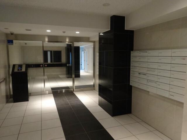 エントランス　共用部分の入り口です