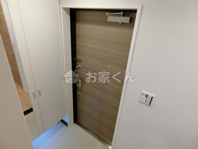 玄関　シューズボックス付き玄関