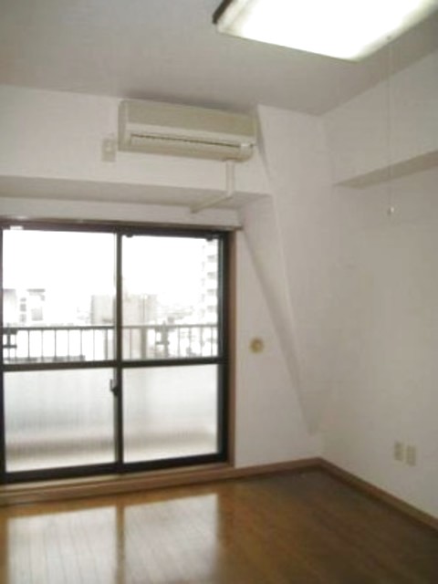 居室・リビング　同仕様写真