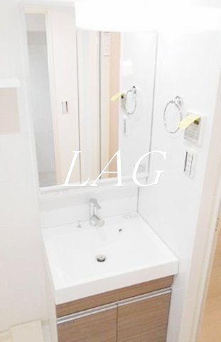 洗面設備　独立洗面台です。