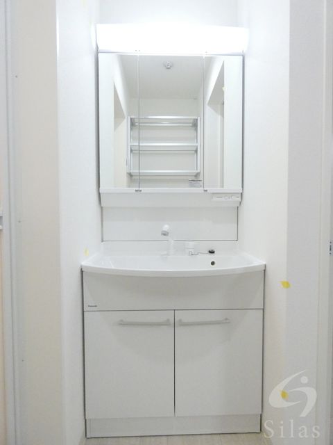 洗面設備　同仕様