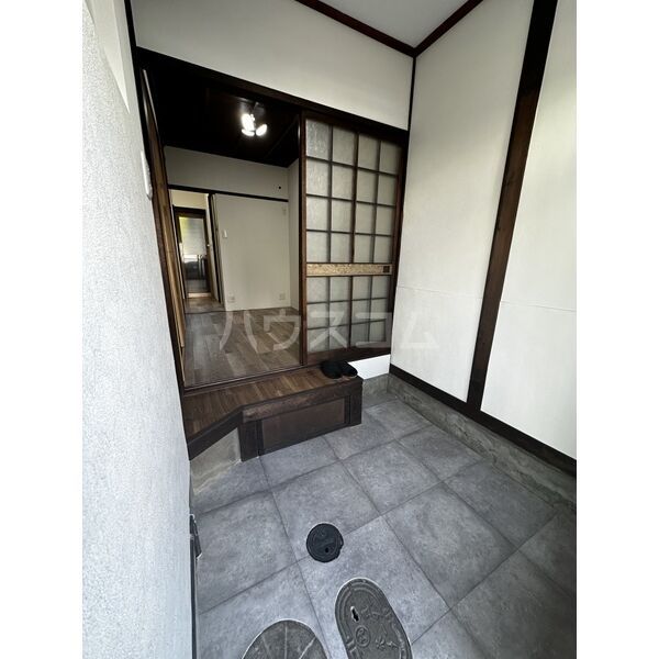 玄関
