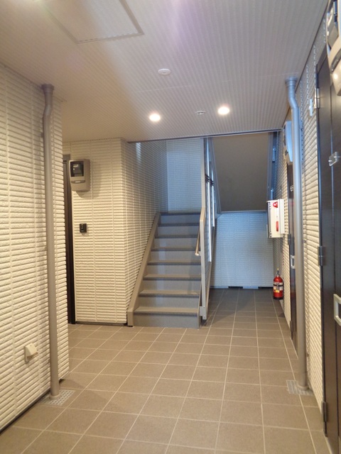 ロビー　管理の行き届いた共用部