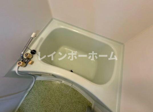 バス・シャワールーム　日々の疲れを癒すお風呂付です