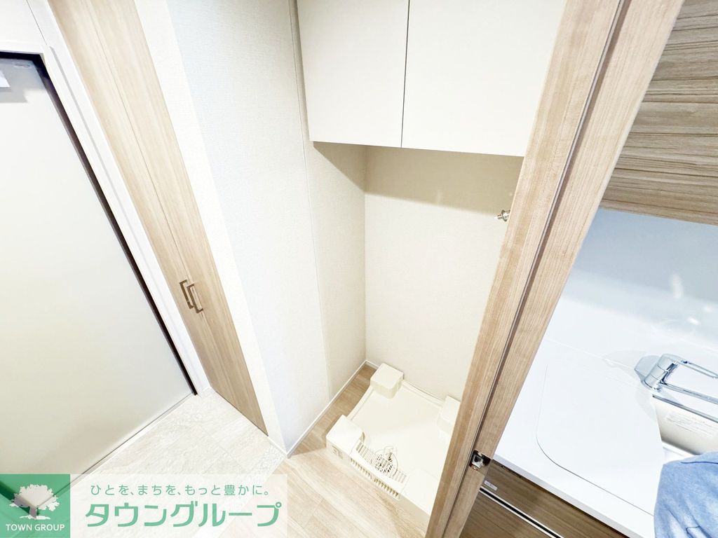 玄関　※写真は同タイプ住戸です。
