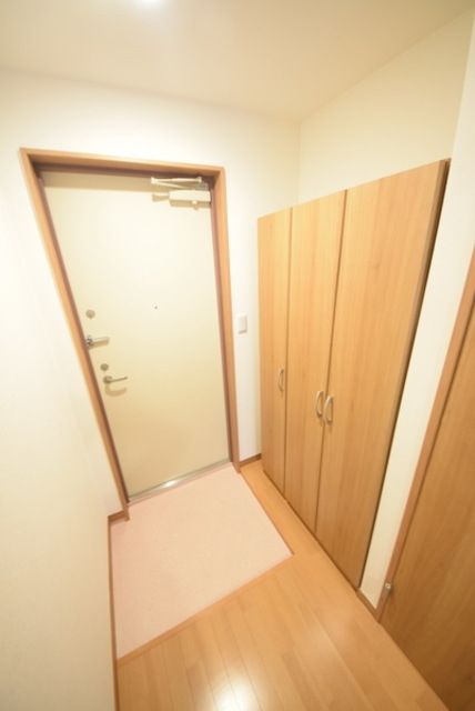 玄関　SB付玄関