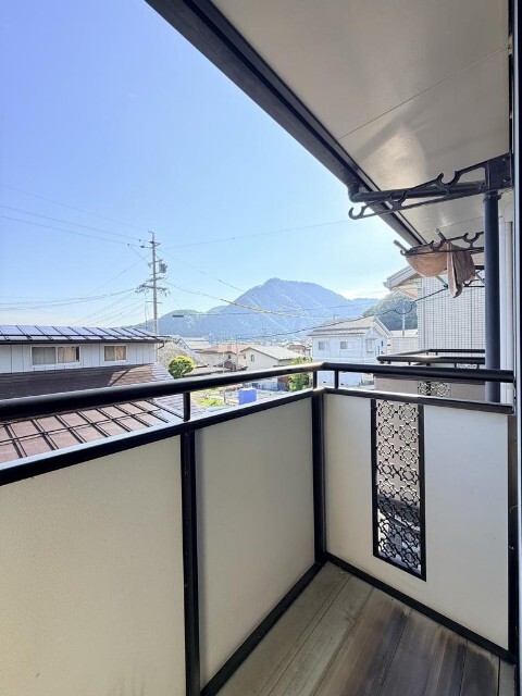 バルコニー　同物件別室のイメージ写真