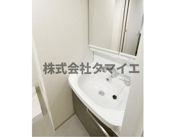 洗面設備　物件の内装です