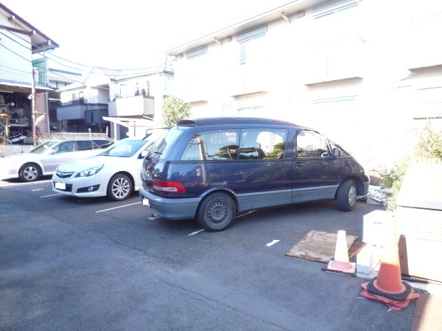 駐車場　【空要確認】