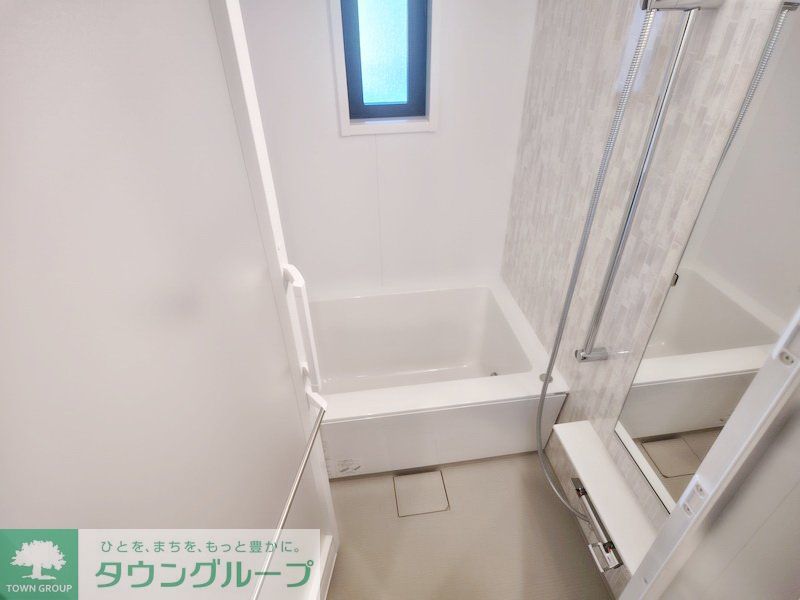 バス・シャワールーム　※写真は同じタイプの住戸です。