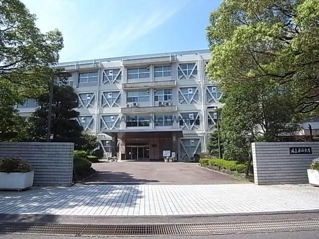 大学・短大　岐阜市立岐阜薬科大学（大学・短大）まで2300m