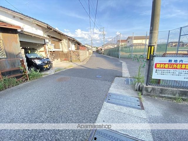 その他　前面道路（その他）まで0m