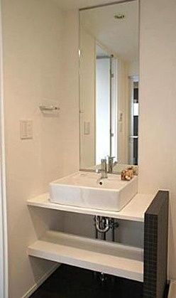 洗面設備　写真は同タイプ住居です。