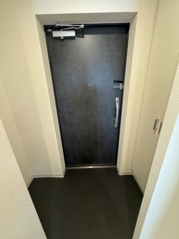 アドバンス神戸マリスIの玄関写真