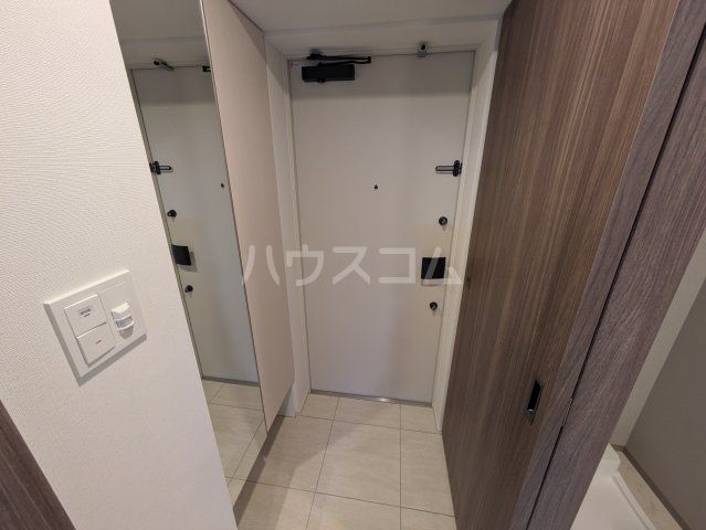 アークマーク千歳船橋の玄関写真