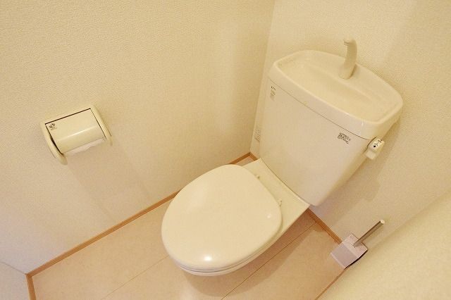 トイレ　★清潔感のあるトイレです★