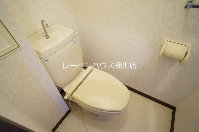 トイレ　レーベンハウス桶川店へ　048-787-5511