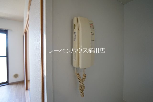 セキュリティ　レーベンハウス桶川店へ　048-787-5511