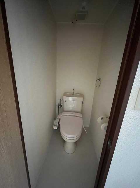 ＪＲ土讃線 後免駅 徒歩2分 3階建 築29年のトイレ写真