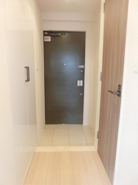 玄関　落ち着いた玄関です