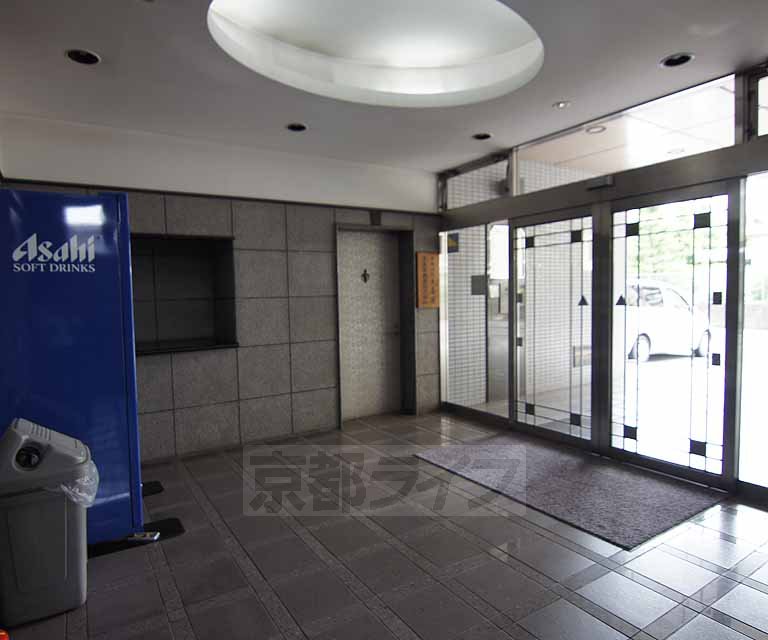 ロビー　ロビーフロアも広々です。