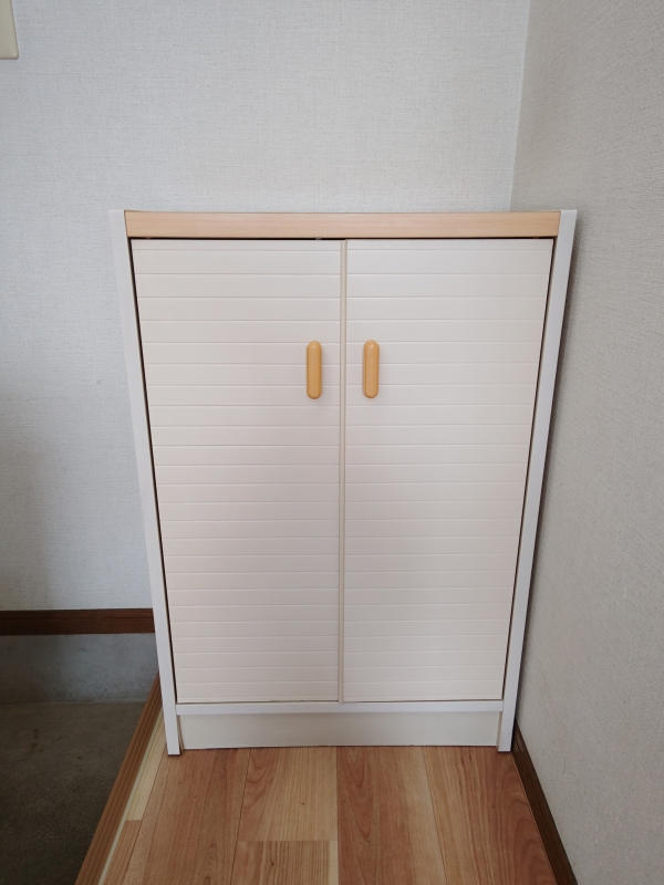 玄関　下駄箱