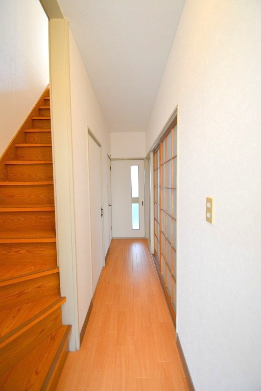 玄関　人気のメゾネットタイプ