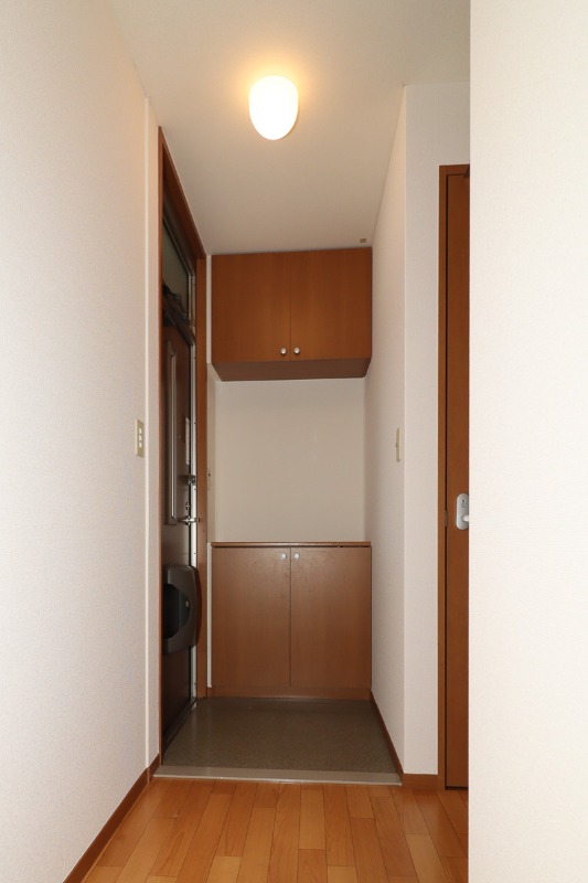 玄関　図面と現状に相違がある場合には現状を優先