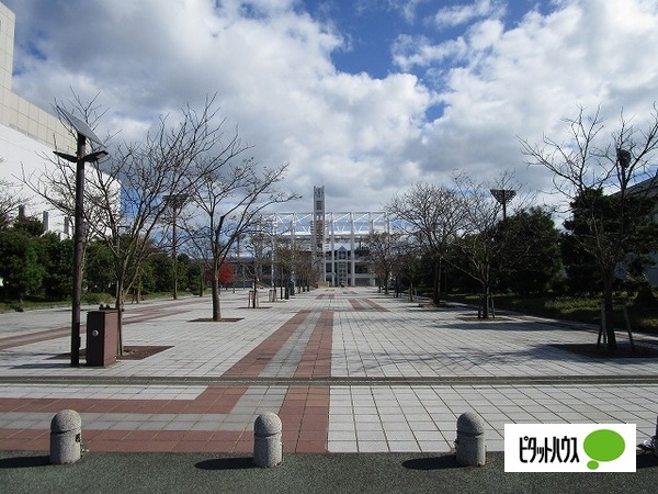 【岩本ビルの公園】