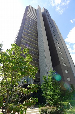 BELISTAタワー福島の建物外観