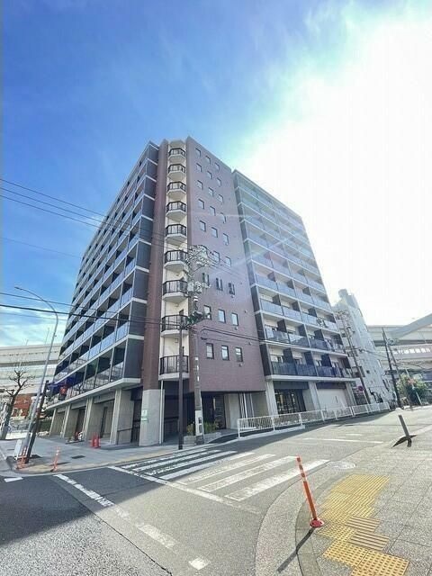 横浜市中区長者町のマンションの建物外観