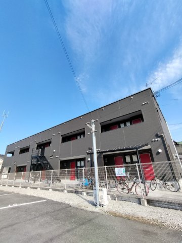 【エクストリーム直川の建物外観】