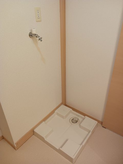 【豊川市御津町西方のアパートのその他設備】