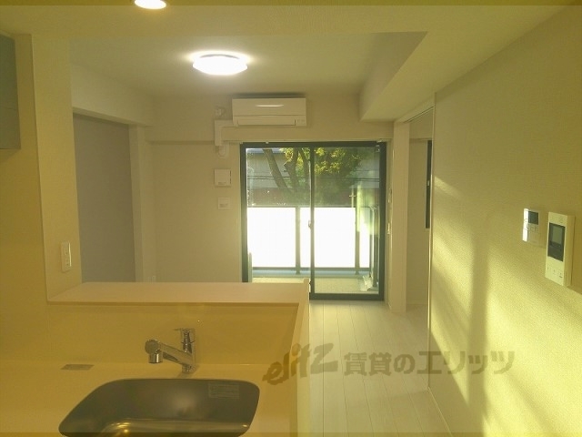 居室・リビング　リビング