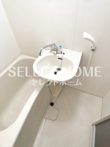 洗面設備　洗面所です