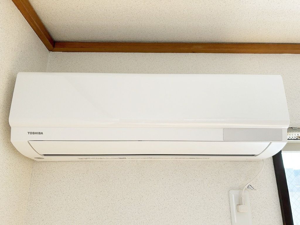 その他部屋・スペース　エアコン（リモコン付き）