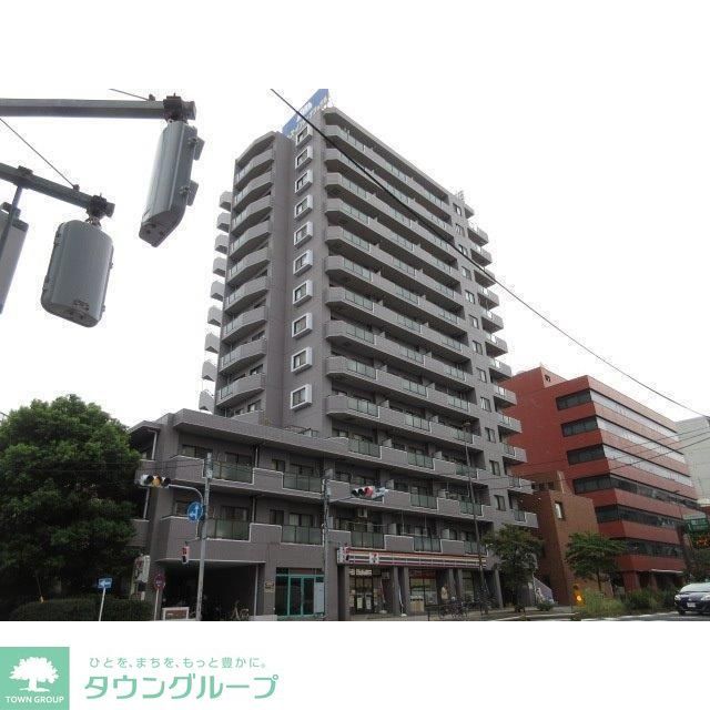 板橋区熊野町のマンションの建物外観