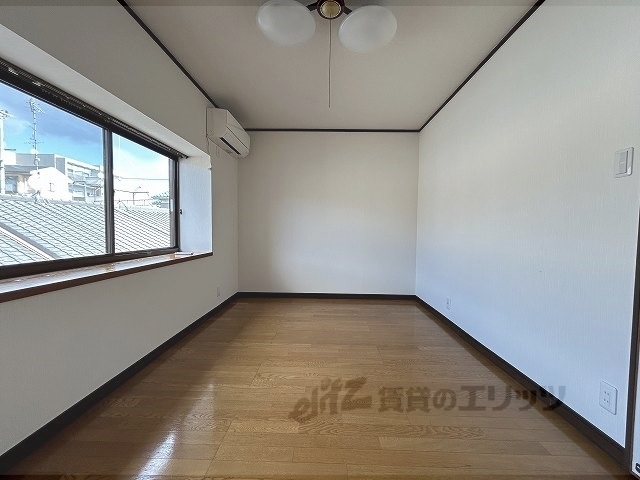 居室・リビング　洋室