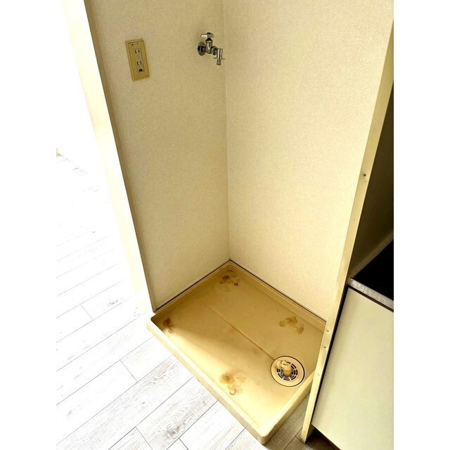 その他部屋・スペース　洗濯機置場