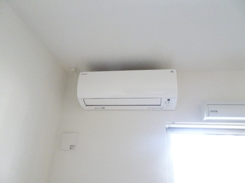 その他設備　エアコン付き♪